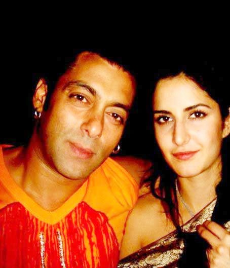 Salman-katrina-selfie-TechShohor