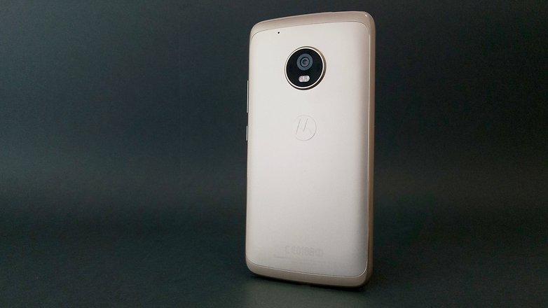 moto-g5-plus-review-back-w782
